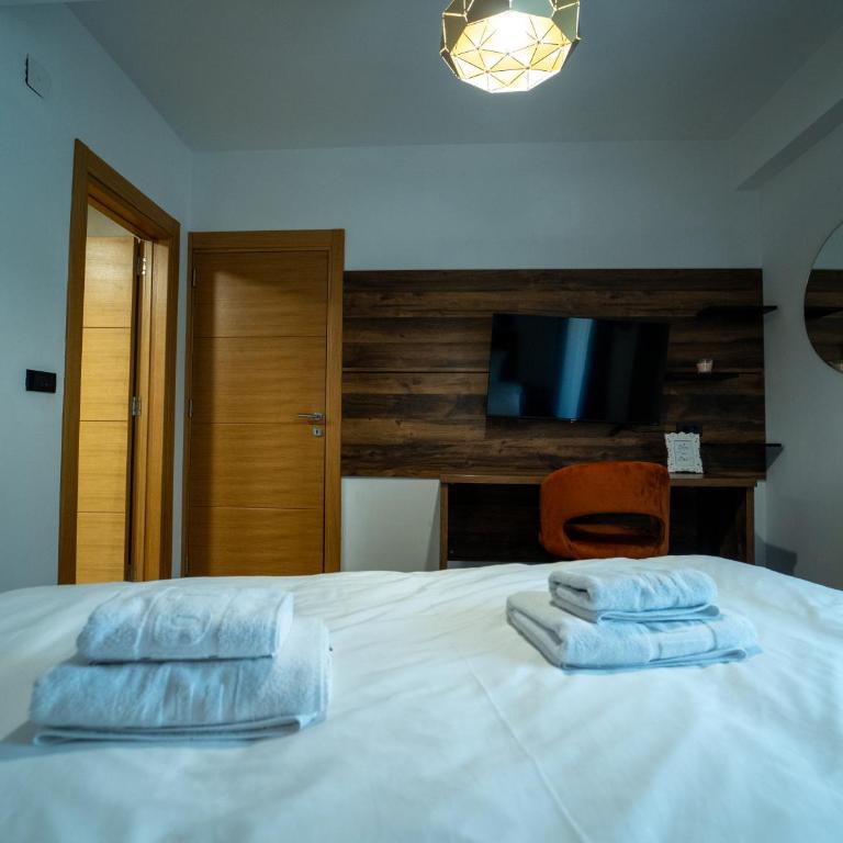 Pino Monte - One-Bedroom Apartment - 7