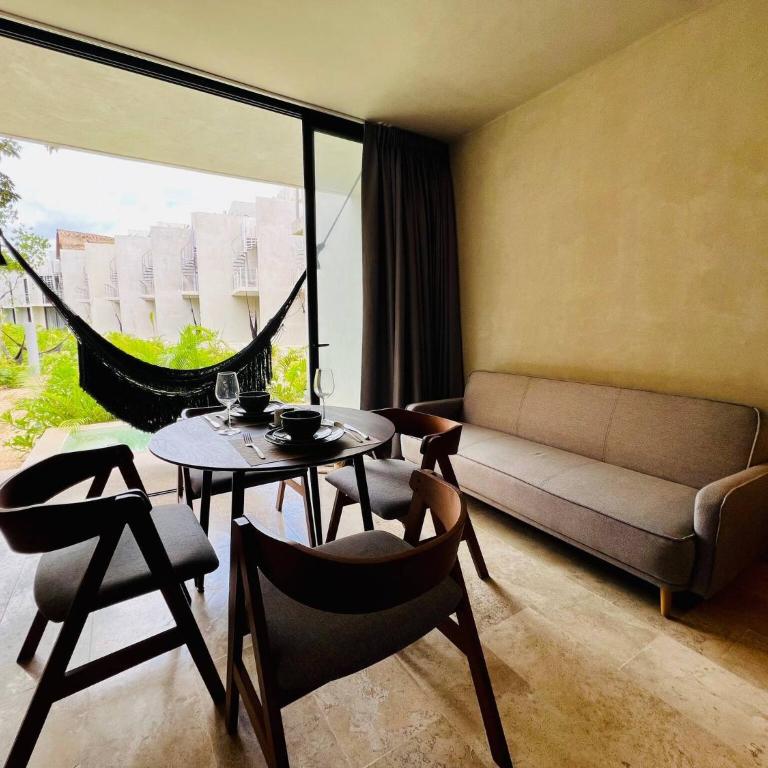 Private Pool New Apartment King Bed Wifi 504 Selva - One-Bedroom Apartment with Pool View - 13