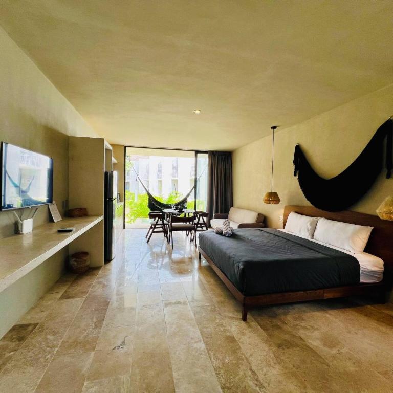Private Pool New Apartment King Bed Wifi 504 Selva - One-Bedroom Apartment with Pool View - 14