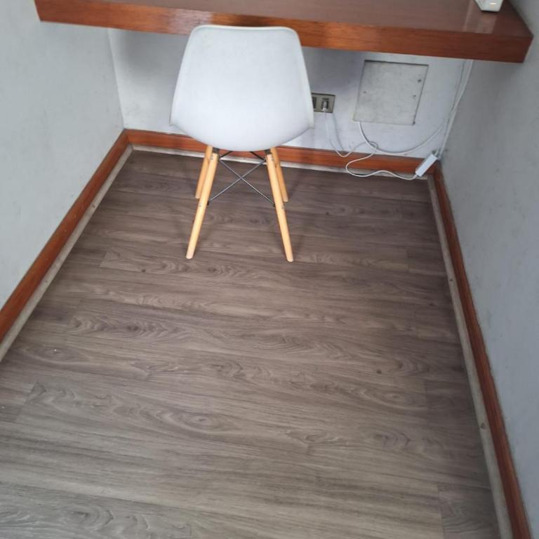 Muy cómodo cerca de clínicas, restaurantes y metro, caminable - Three-Bedroom Apartment - 4