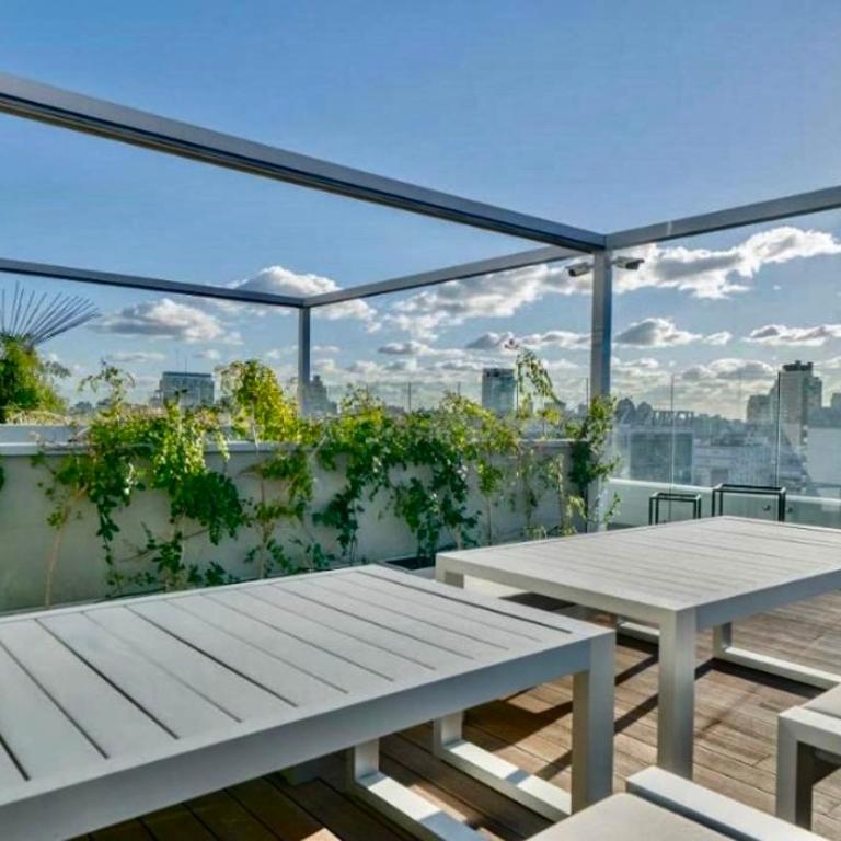 Exclusivo cerca de River con pileta y cochera - Apartamento de 1 dormitorio - 15