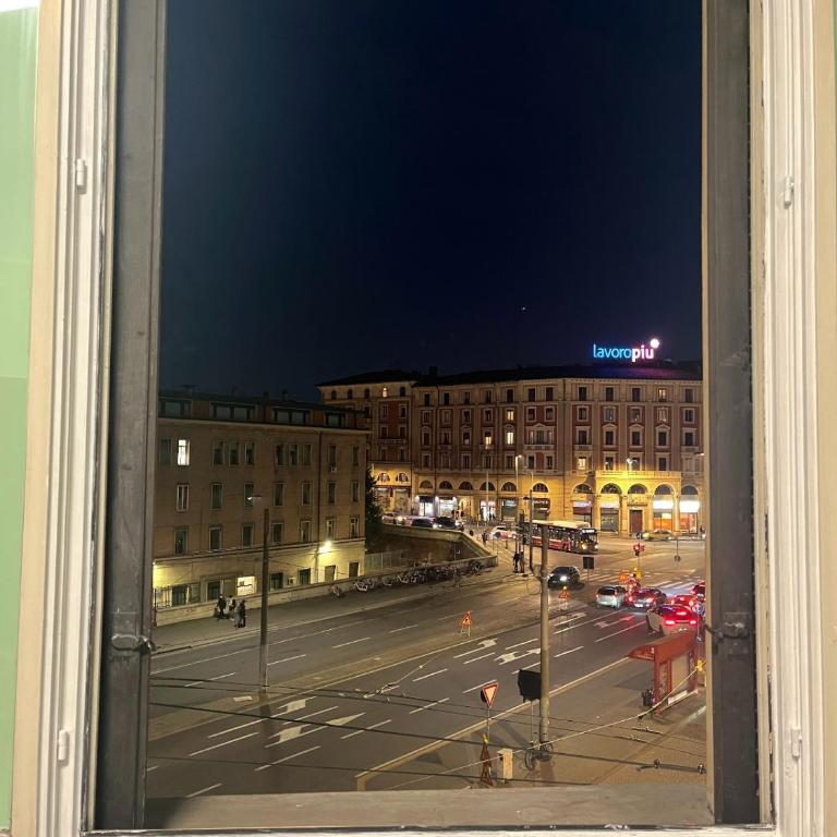 150 passi dalla stazione di Bologna - Appartamento con 1 Camera da Letto - 1