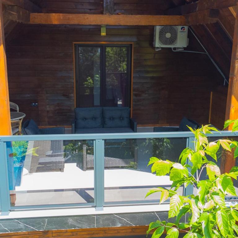 Una Rose - Three-Bedroom Villa - 49