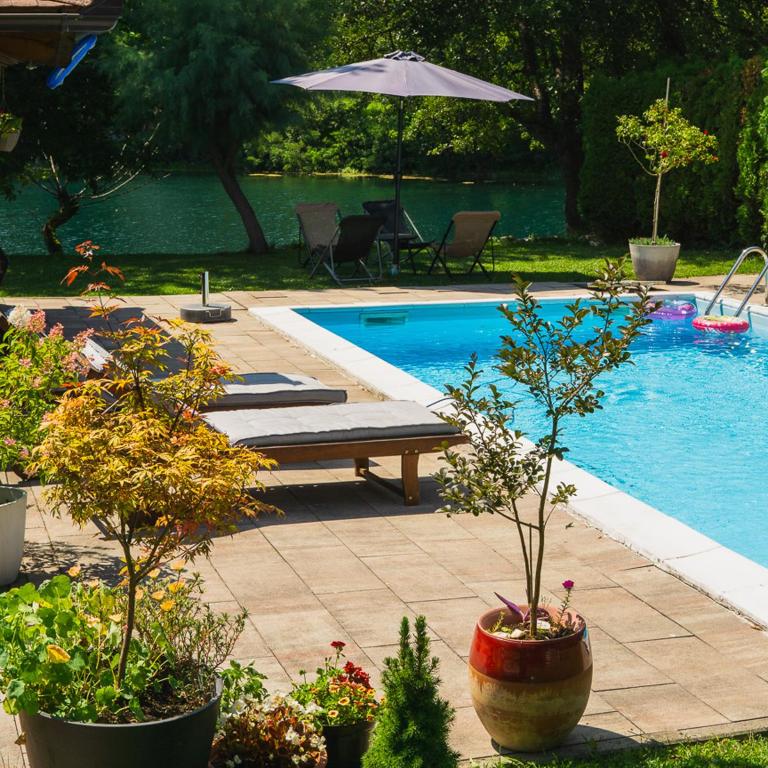 Una Rose - Three-Bedroom Villa - 58