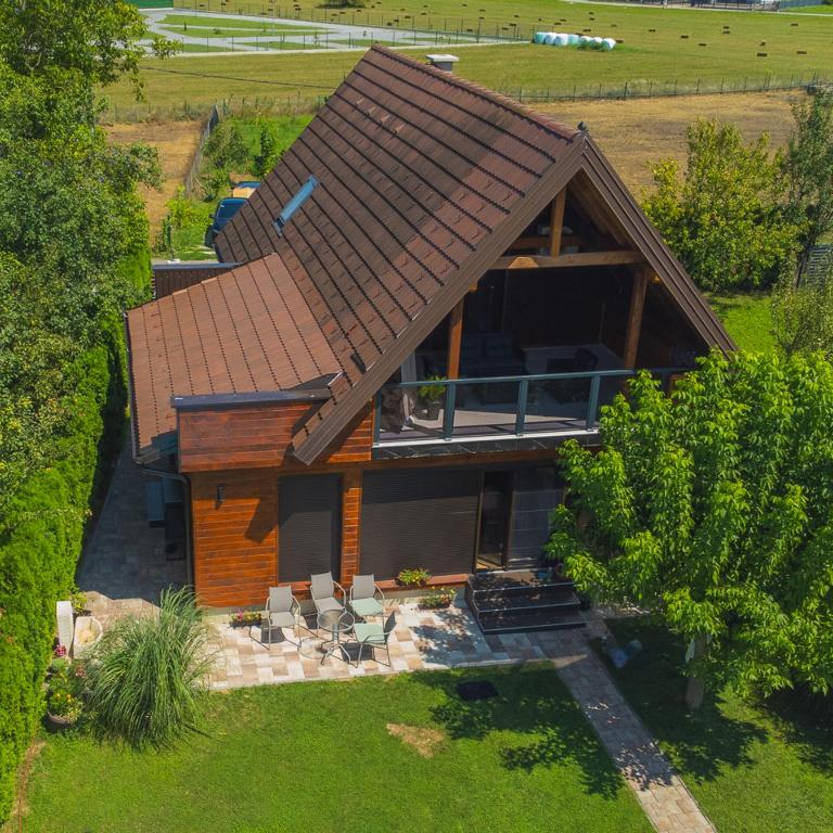Una Rose - Three-Bedroom Villa - 62