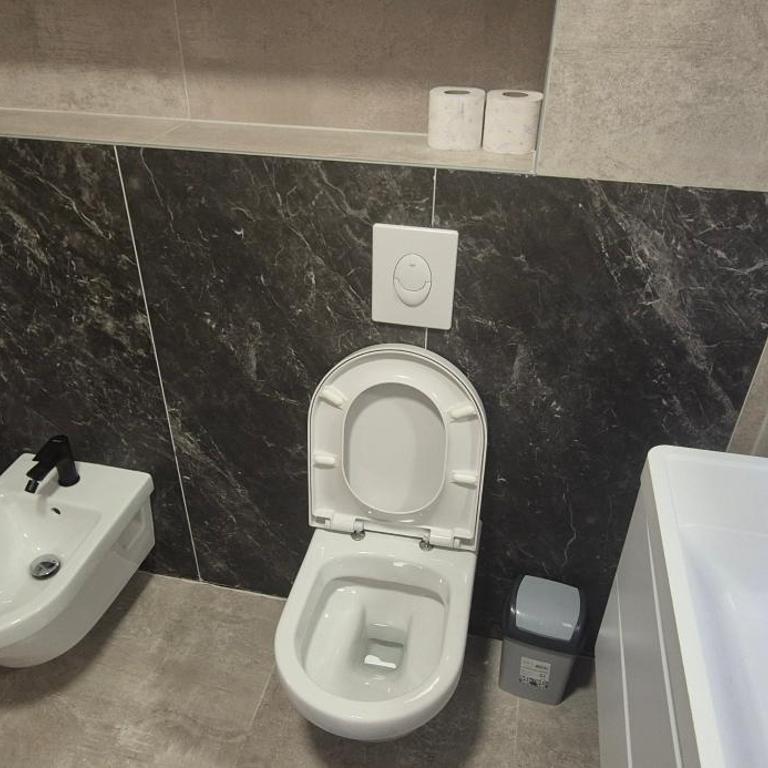 Sarajevo City Apartment - Three-Bedroom Apartment with View - 4