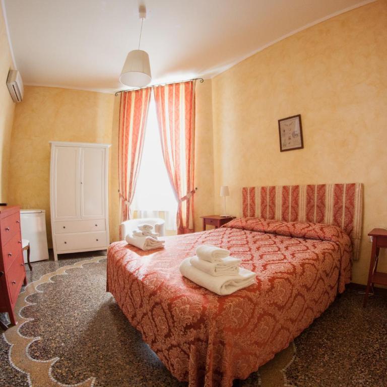Hotel Delle Rose - Camera Matrimoniale - 9