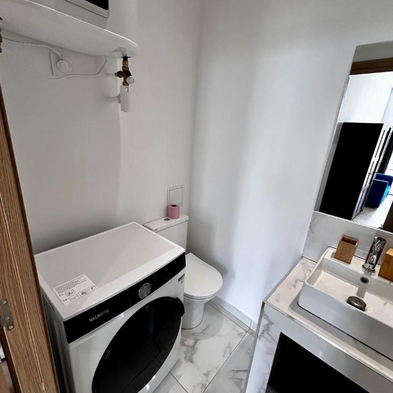 Appartement vue imprenable Vieux-Port et Notre Dame - Studio - Vue sur Mer - 15