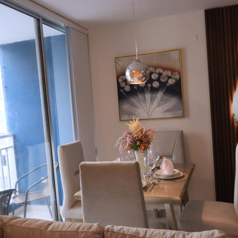 Hermoso apartamento en Miramar - Apartamento de 3 dormitorios con balcón - 3