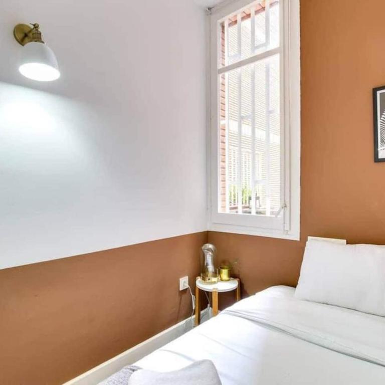 Colorful With Cozy Terrace In Gracia - Apartment - 16
