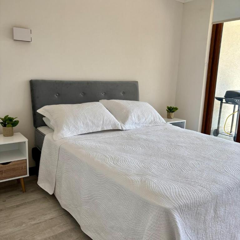 Departamento nuevo, amoblado, gran vista al mar, a pasos de la playa - Two-Bedroom Apartment - 17