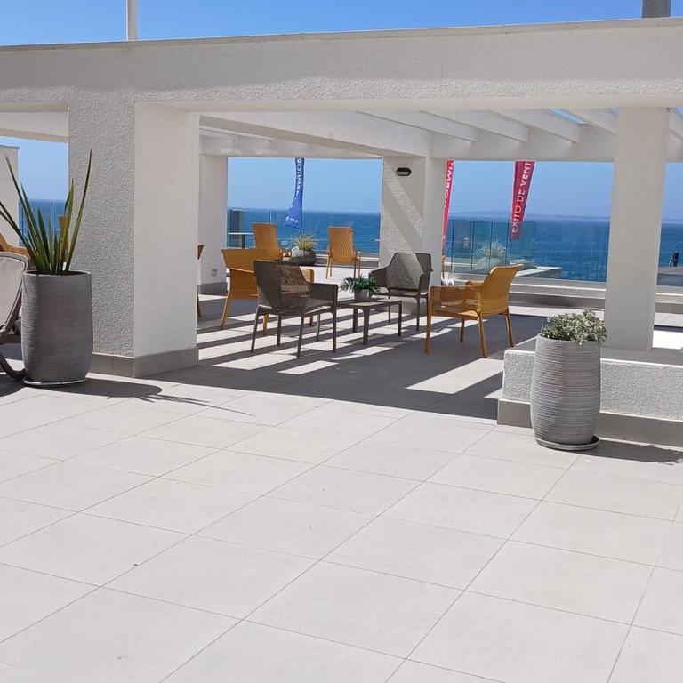 Departamento nuevo, amoblado, gran vista al mar, a pasos de la playa - Two-Bedroom Apartment - 22