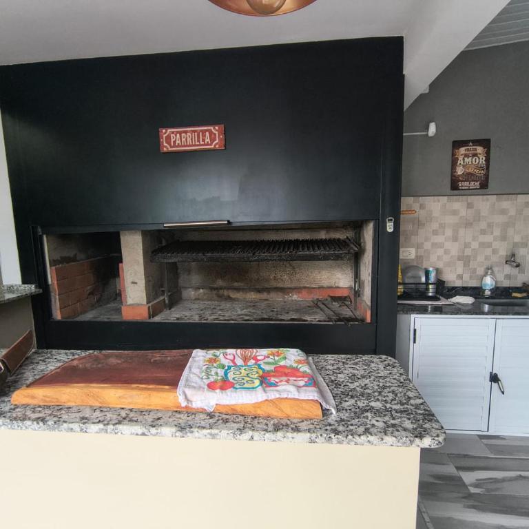 Cabaña La Luisa DOS pileta quincho salon - Three-Bedroom House - 9