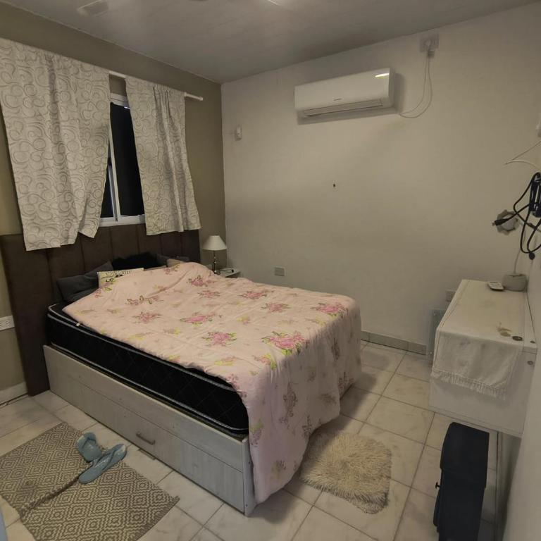 Cabaña La Luisa DOS pileta quincho salon - Three-Bedroom House - 12