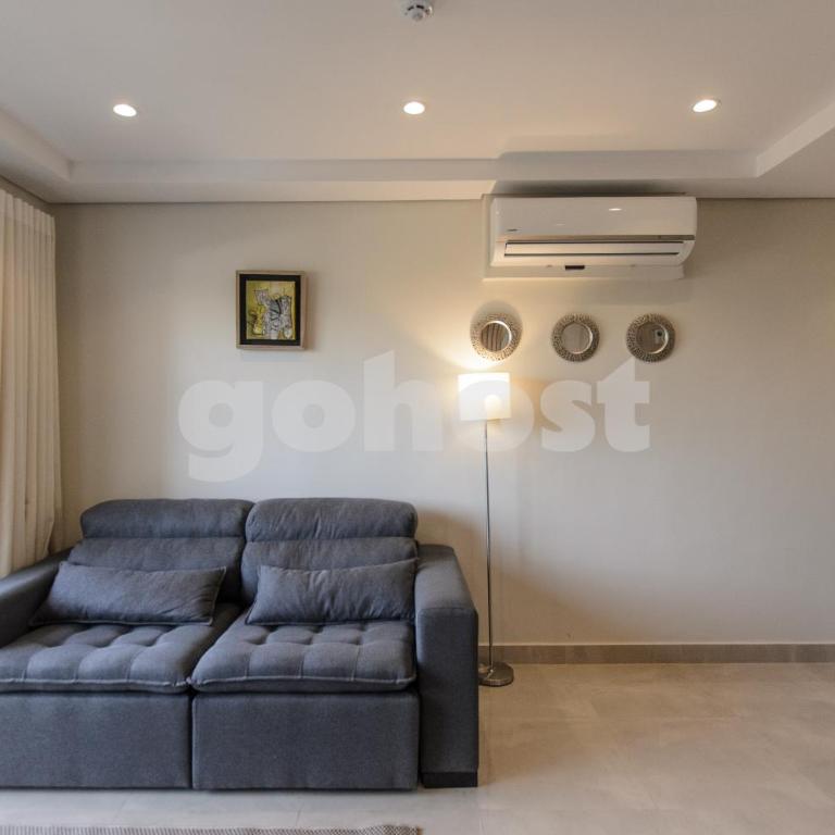 Brand new 1 BR apt minutes from the Airport - Apartment - 6