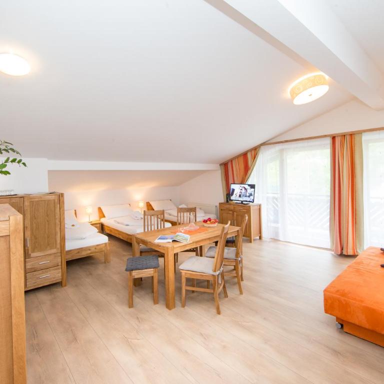 Apartments Schmittental - Schmitten62 Self Check-In - Large One-Bedroom Apartment with Balcony, Top 7 - 5