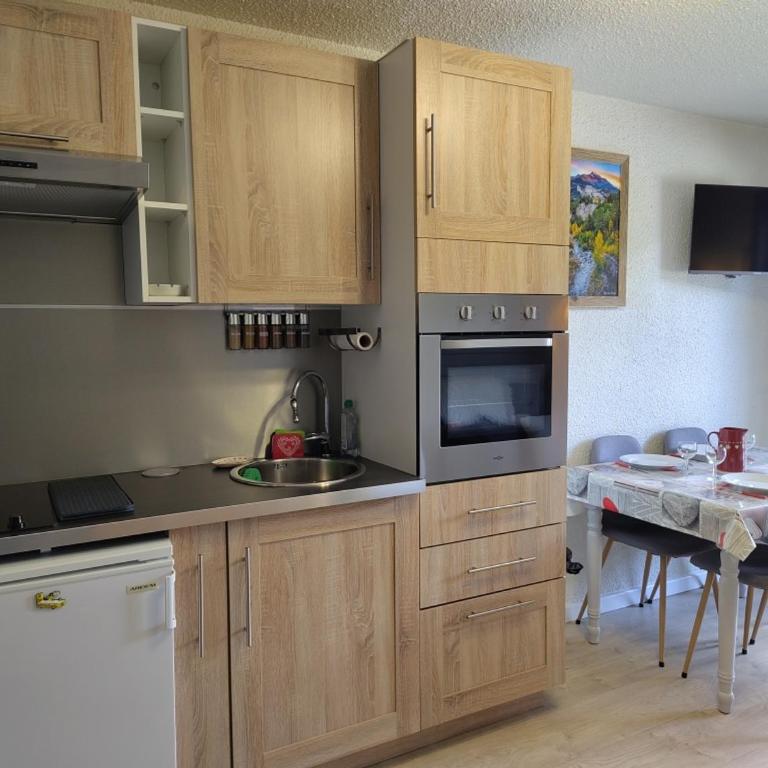 Studio cabine 2/3 pers avec grande terrasse et vue montagne à Aussois - FR-1-508B-51 - Studio - 3