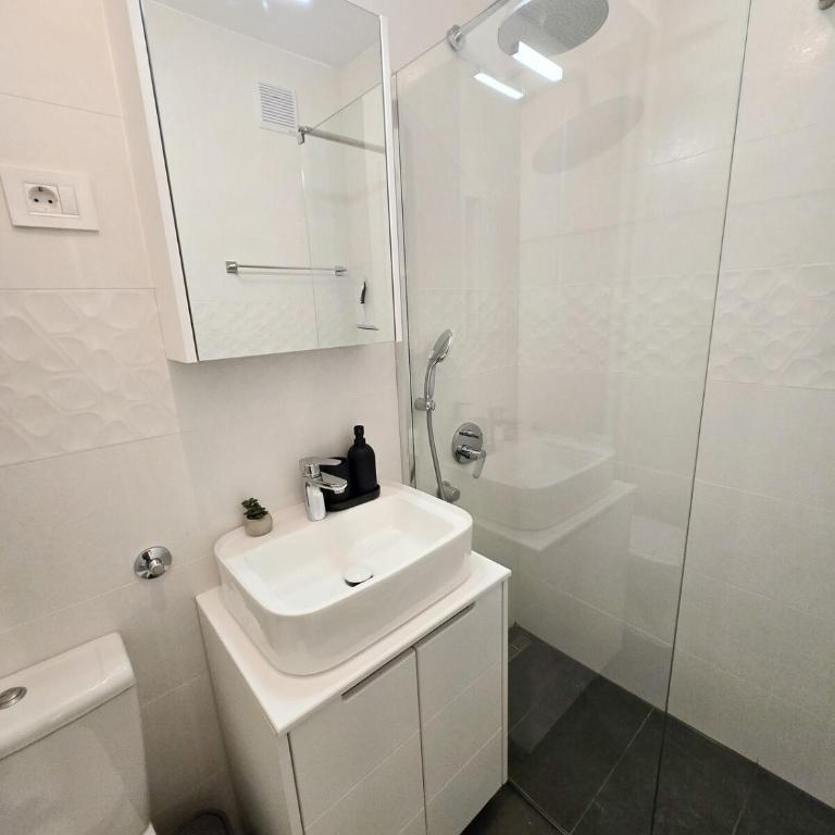 High White apartments 2 NEW - One-Bedroom Apartment - 17