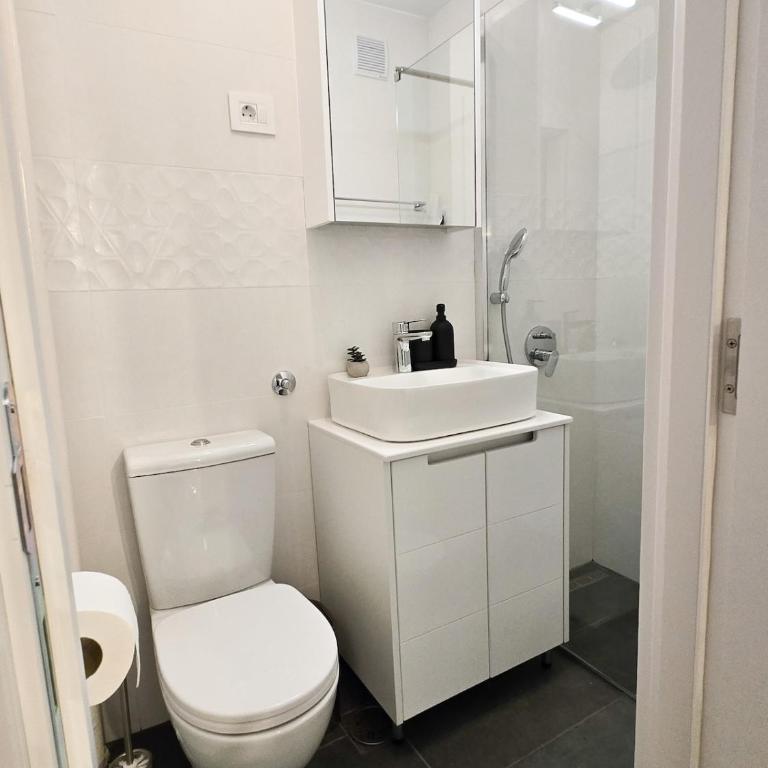 High White apartments 2 NEW - One-Bedroom Apartment - 24