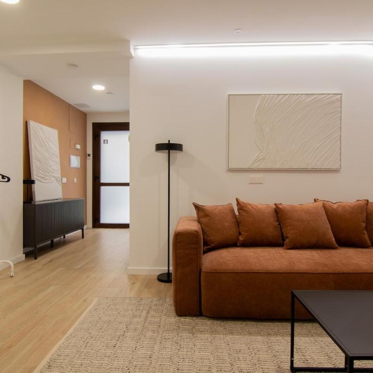 Casa Berni i Català - One-Bedroom Apartment - 1