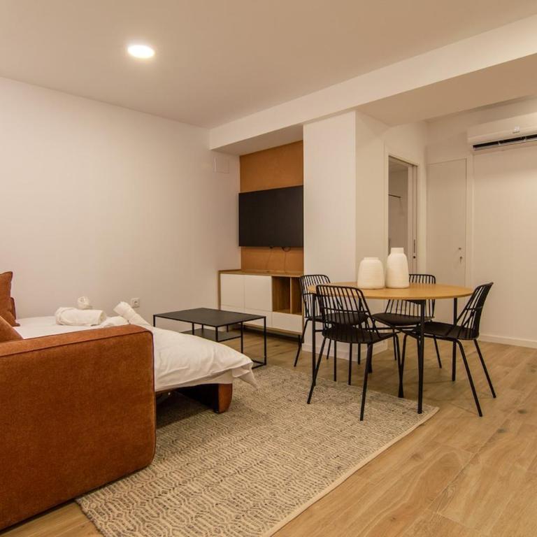 Casa Berni i Català - One-Bedroom Apartment - 11