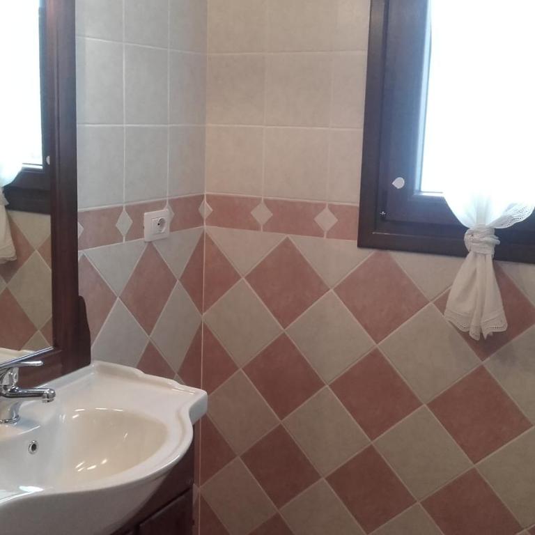 A casa di Sonja - Camera Matrimoniale/Doppia con Letti Singoli con Bagno Privato - 4