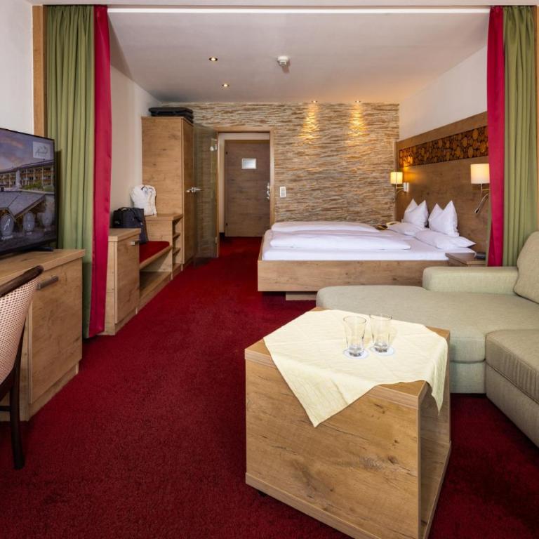 Alm- & Wellnesshotel Alpenhof - Doppelzimmer - 1