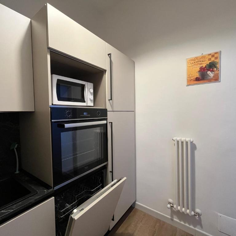 Flat in centro storico La casa di Luna - Appartamento con 2 Camere da Letto - 15