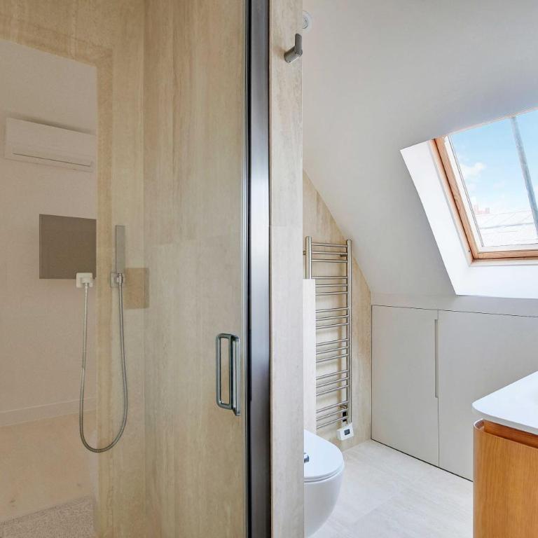 Apt a c 1BR 2P - Saint-Lazare Les Champs Elysée - One-Bedroom Apartment - 15