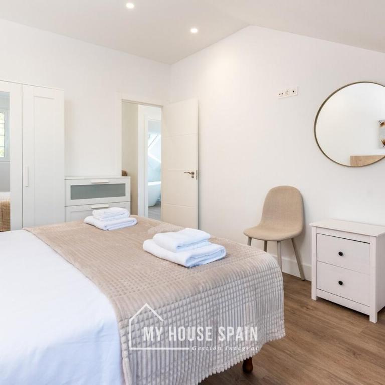 MyHouseSpain - Hermosa casa con jardín en Gijón - Casa de 5 dormitorios - 18