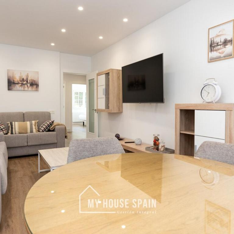 MyHouseSpain - Hermosa casa con jardín en Gijón - Casa de 5 dormitorios - 49
