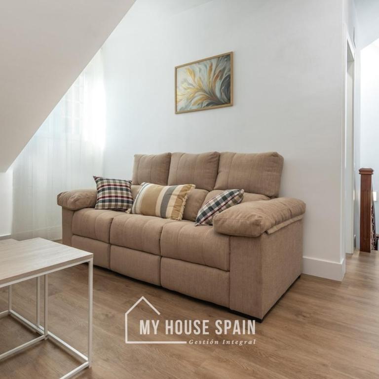 MyHouseSpain - Hermosa casa con jardín en Gijón - Casa de 5 dormitorios - 53