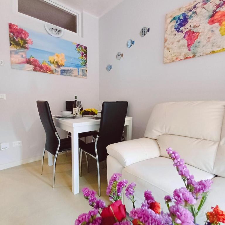 Serena Lake Garda Apartment Pool & Station - Appartamento con 1 Camera da Letto - 13