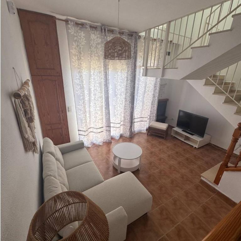 Cerca de la playa con patio privado - Casa de 3 dormitorios - 3