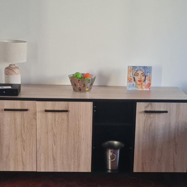Appartement Duplex nimes centre160m2 climatisation 3 chambres avec parking - Appartamento con Vista Città - 17