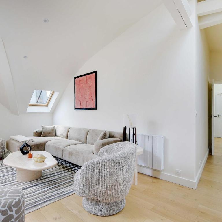 Apt a c 3BR 6P - Saint-Lazare Les Champs Elysée - Three-Bedroom Apartment - 10