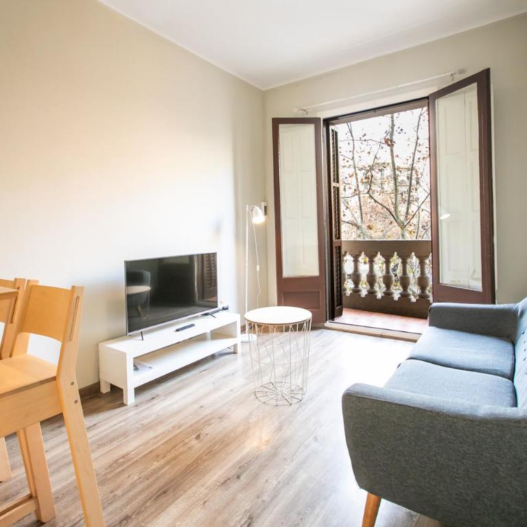 13PAR1004 - Fabulous apartment in the heart of Barcelona - Two-Bedroom Apartment - 3