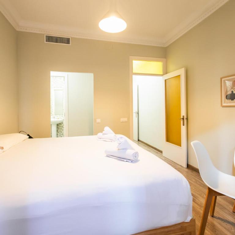 13PAR1004 - Fabulous apartment in the heart of Barcelona - Two-Bedroom Apartment - 13