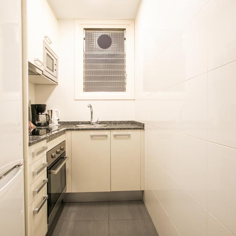 13PAR1004 - Fabulous apartment in the heart of Barcelona - Two-Bedroom Apartment - 18