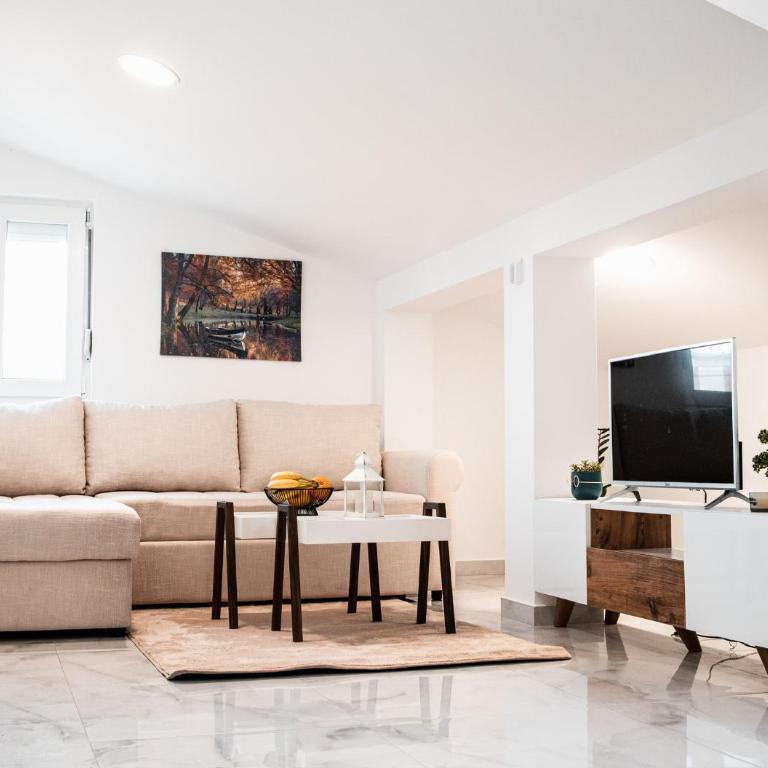 Apartman Emili Kotor-Ljesevici - One-Bedroom Apartment - 6