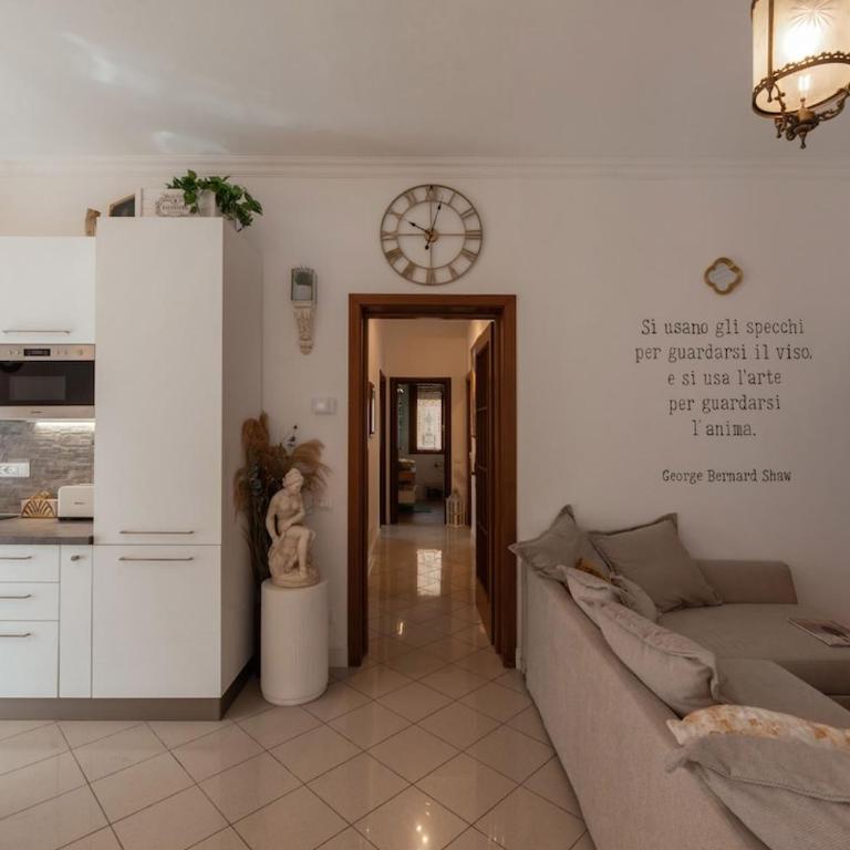 AmazHome - Il Rifugio degli Artisti - Appartamento con 2 Camere da Letto - 30