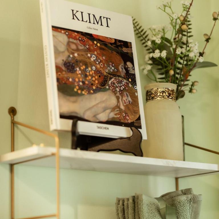 AmazHome - Il Rifugio degli Artisti - Appartamento con 2 Camere da Letto - 34