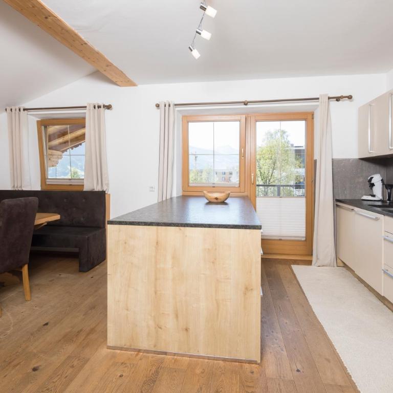 Appartements Huber - Apartment mit Blick auf die Berge - 2