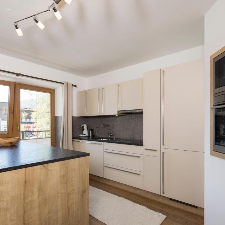 Appartements Huber - Apartment mit Blick auf die Berge - 1