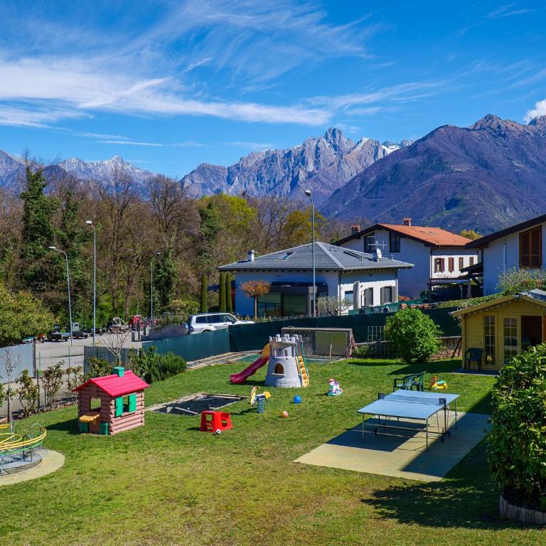 Rose Gialla Pastella Terrassen Ferienwohnung OG - Appartamento con Vista Montagna - 26