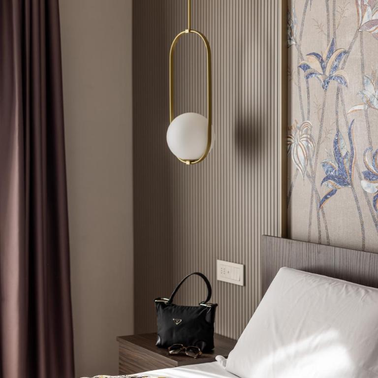 Aramis Deluxe Rooms - Deluxe Double or Twin Room - 16