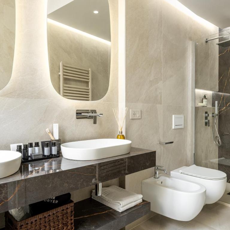 Aramis Deluxe Rooms - Superior Deluxe Double or Twin Room - 15