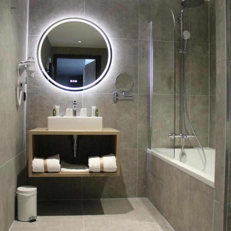 Hôtel Les Muses - Chambre Deluxe - 4