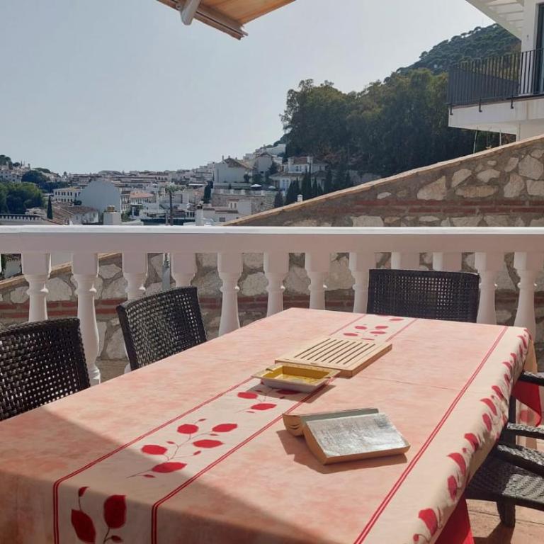 Apartment in the centre of Mijas Pueblo with stunning views - Apartamento de 1 dormitorio - 35