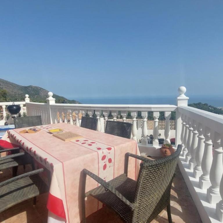Apartment in the centre of Mijas Pueblo with stunning views - Apartamento de 1 dormitorio - 4